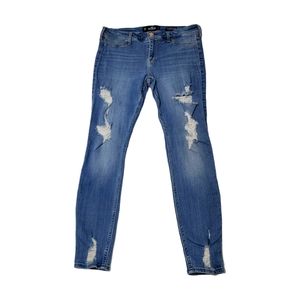 Hollister Women's  Damaged Low-Rise Jean Legging